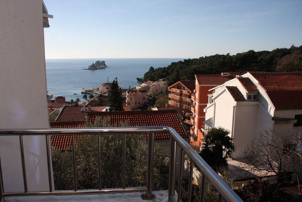 Apartment Medin Bluvista *