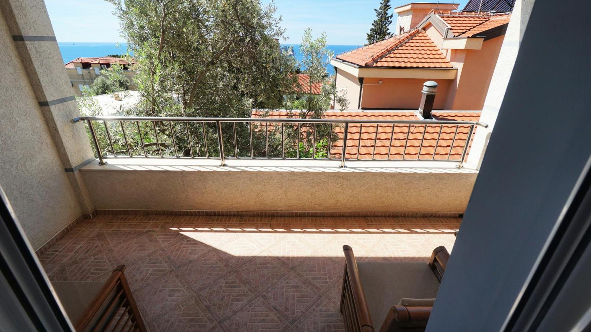 Apartment Medin Bluvista Petrovac