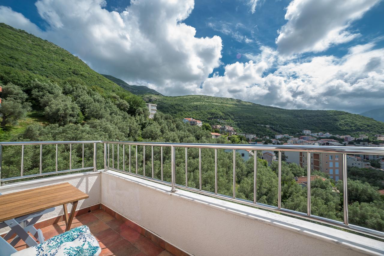 Medin Bluvista Apartment *