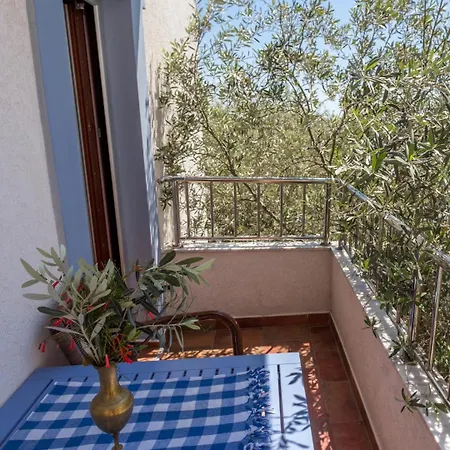 Medin Apartments Bluvista Petrovac Exterior photo