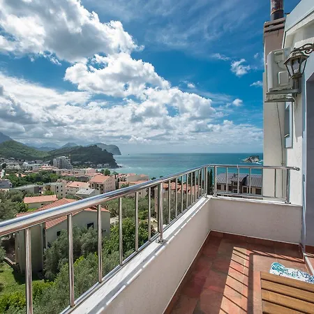 Medin Apartments Bluvista Petrovac Exterior photo