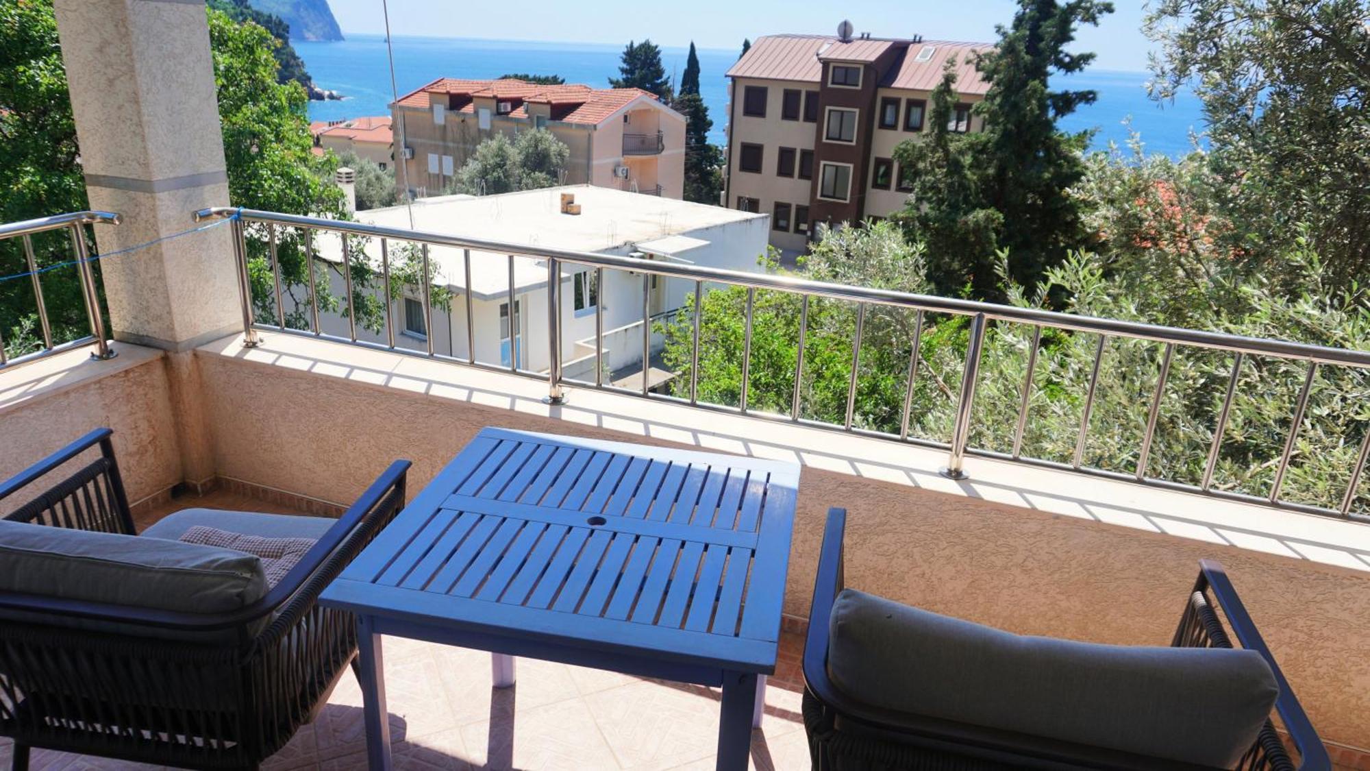Medin Bluvista * Petrovac